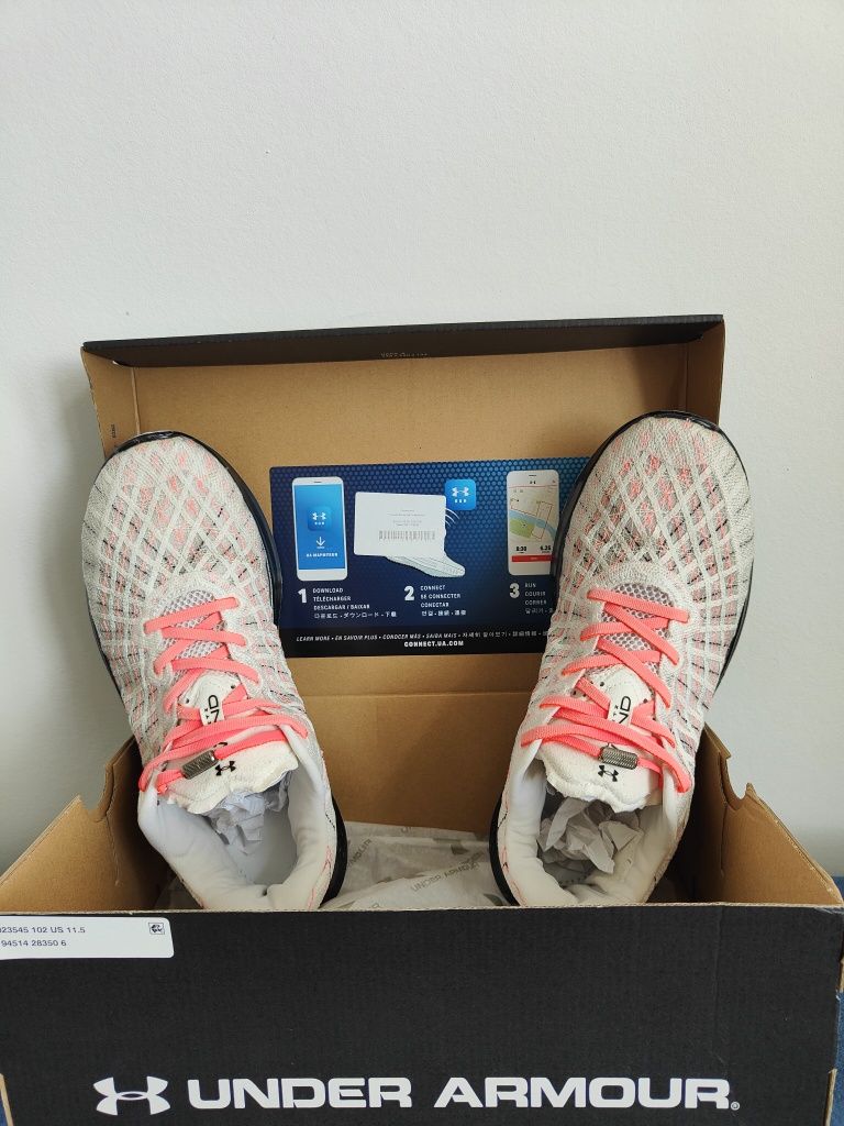 Кросівки Under Armour "Flow Velociti Wind