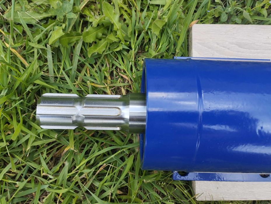 Łuparka świdrowa do ciągnika WOM / świder do drewna 100mm