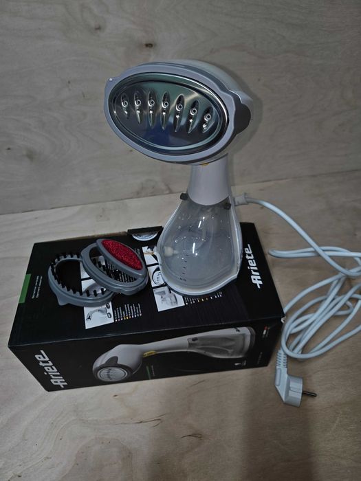 Parownica do ubrań ARIETE 4167 Stiratrice Verticale