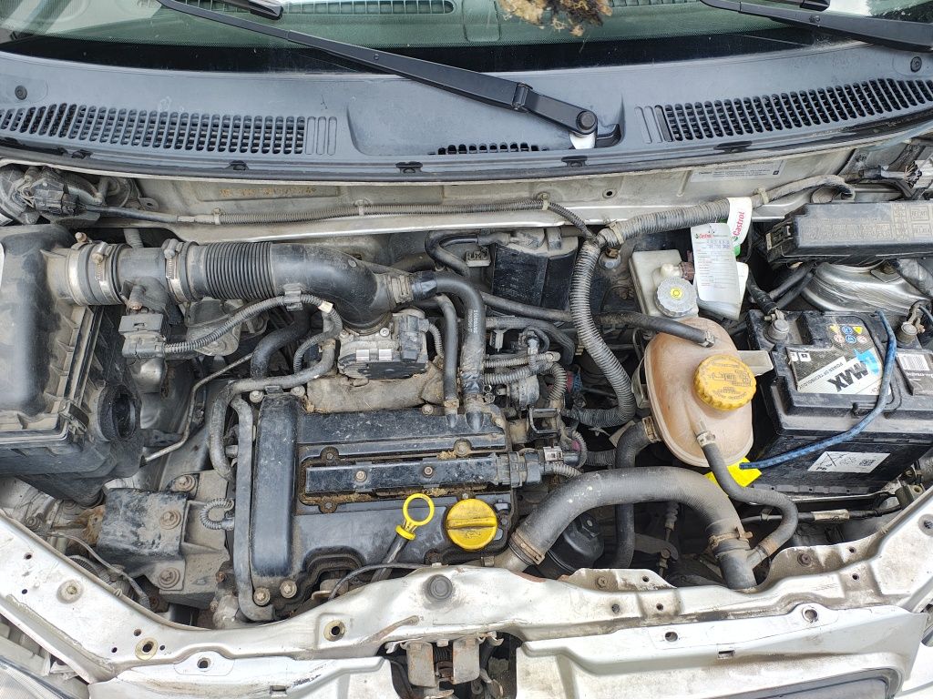 Opel Agila Bardzo dobry stan Oszczędny Ważne opłaty Jak Fiat Panda