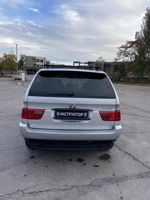 Продам BMW X5 E53