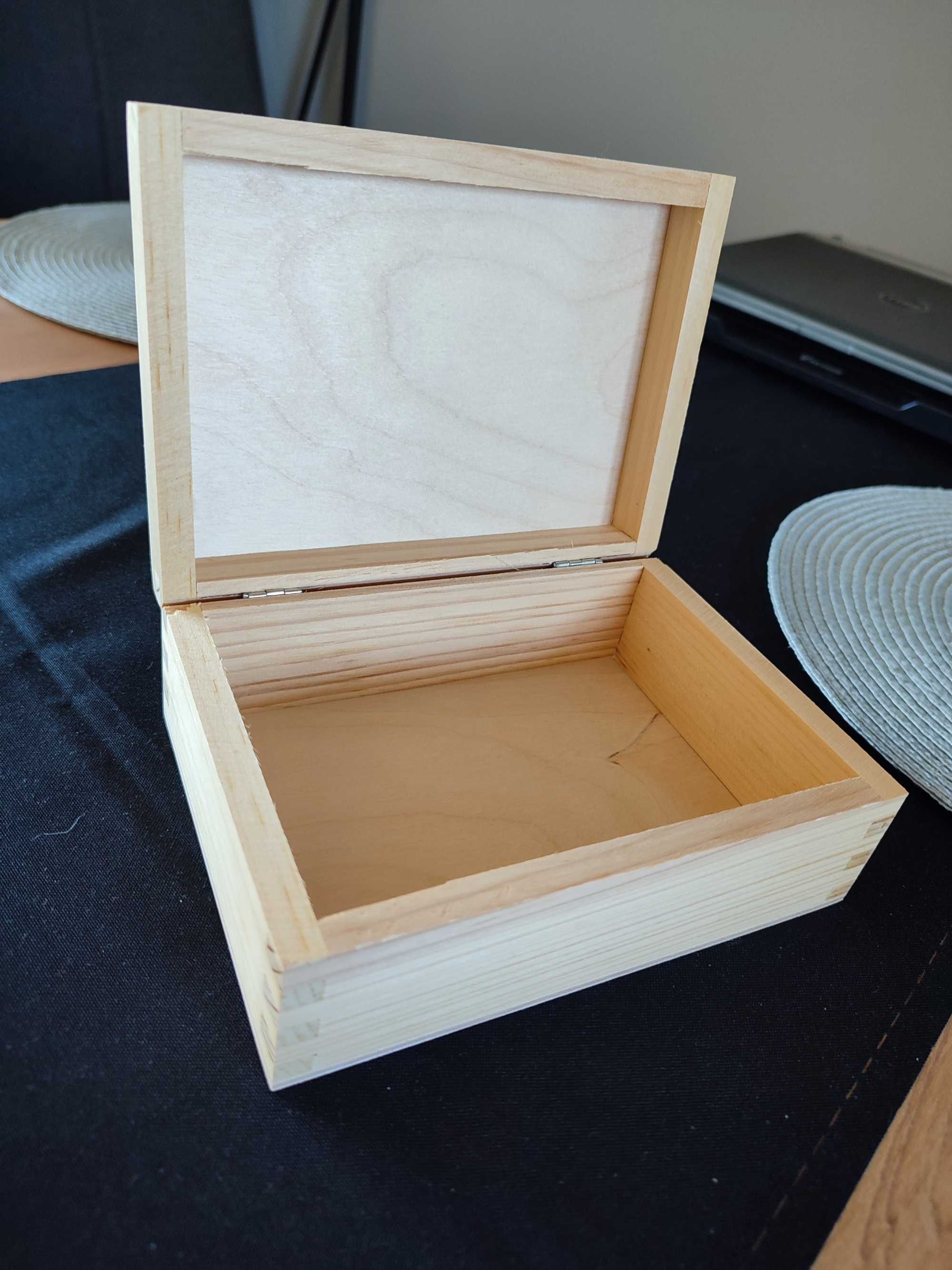 Pudełka drewniane do decoupage 16x12