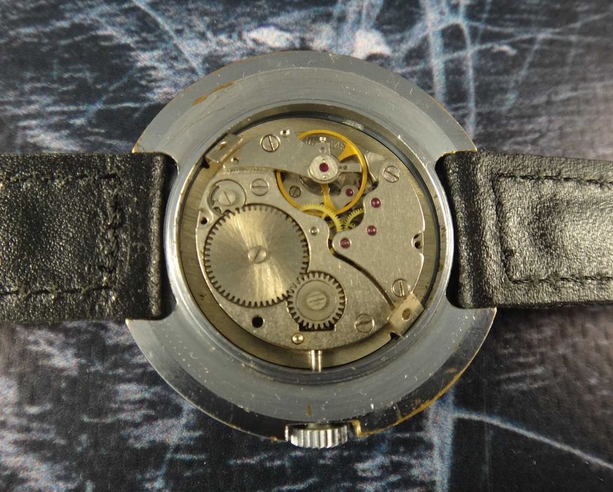 Часы Победа механические винтажные обслужены точный ход