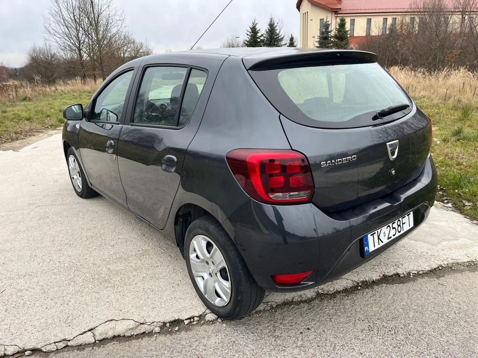 Dacia Sandero 1.0tce LPG , bogata wersja, czujniki parkowania