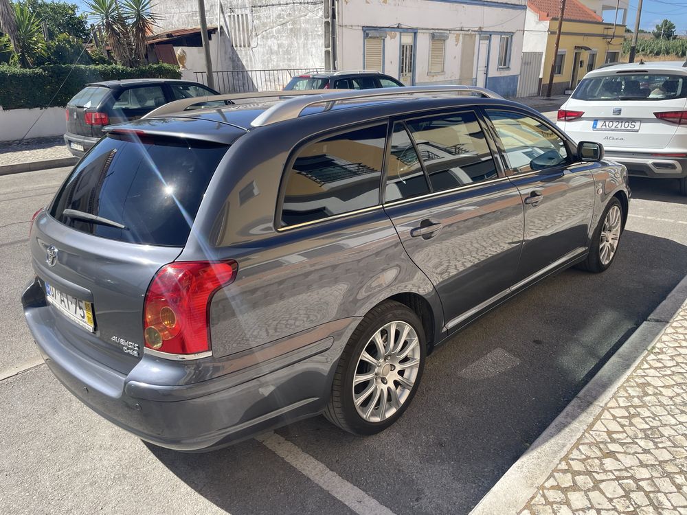 Toyota Avensis 2.2 D-Cat 177cv (selo 72€)