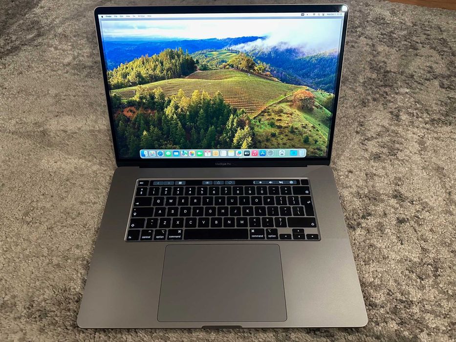Macbook Pro 16'' 2019 i7 16GB / 512GB