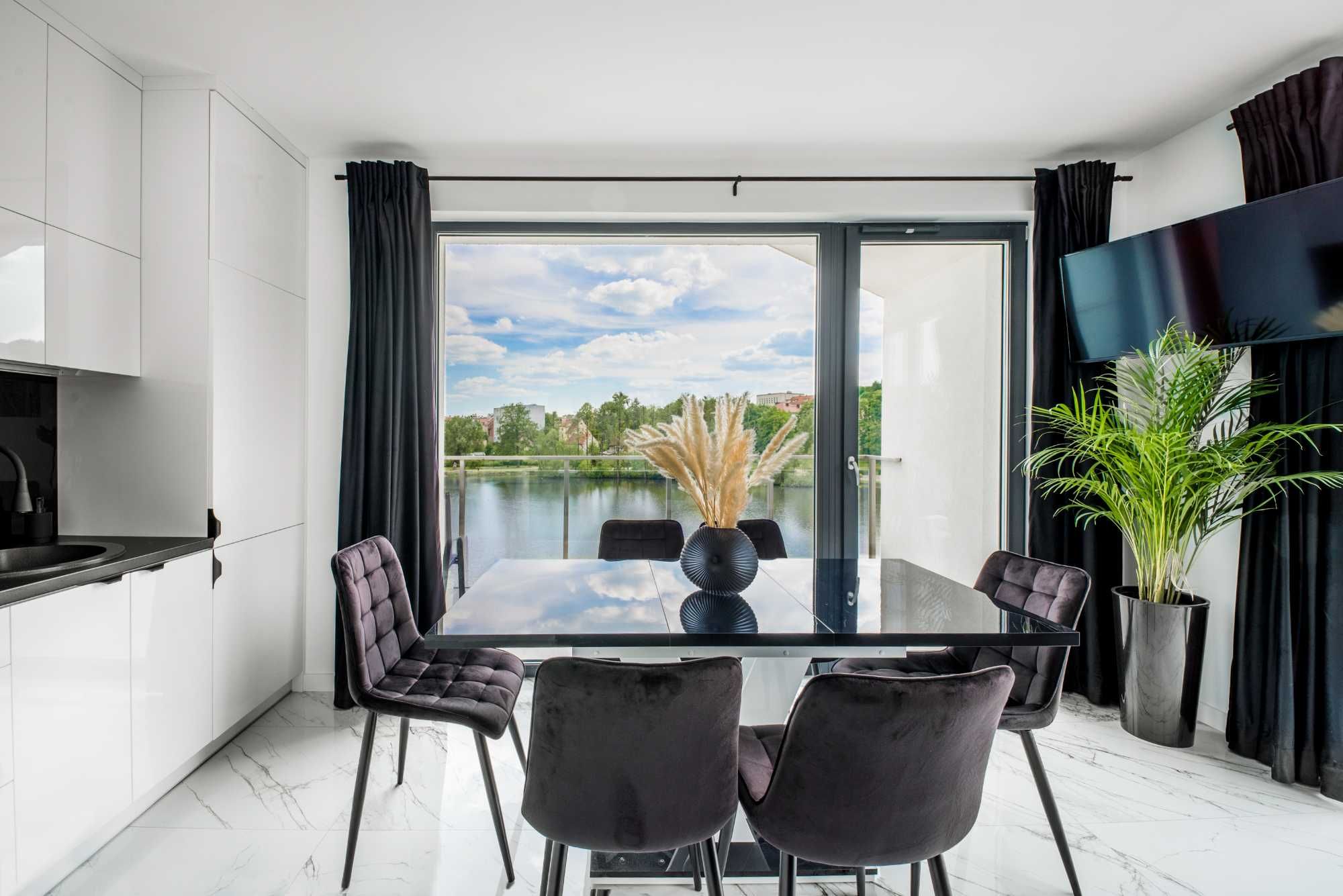 Apartamenty nad jeziorem sauna Mazury, nocleg domek mieszkania na doby