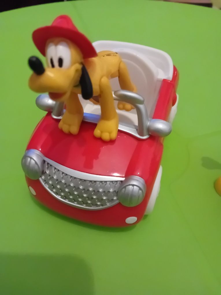 Carro Mickey Mouse e Pluto