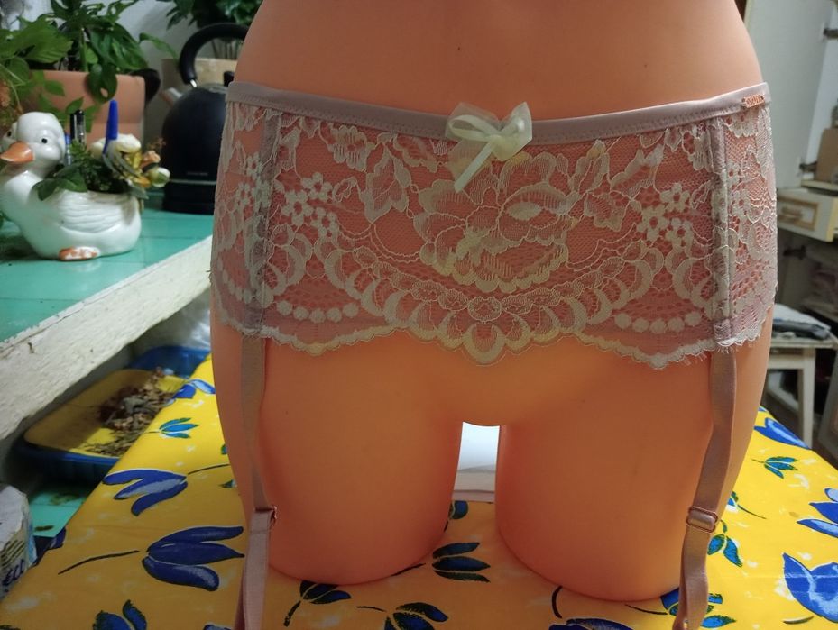 Pas do pończoch rozmiar S