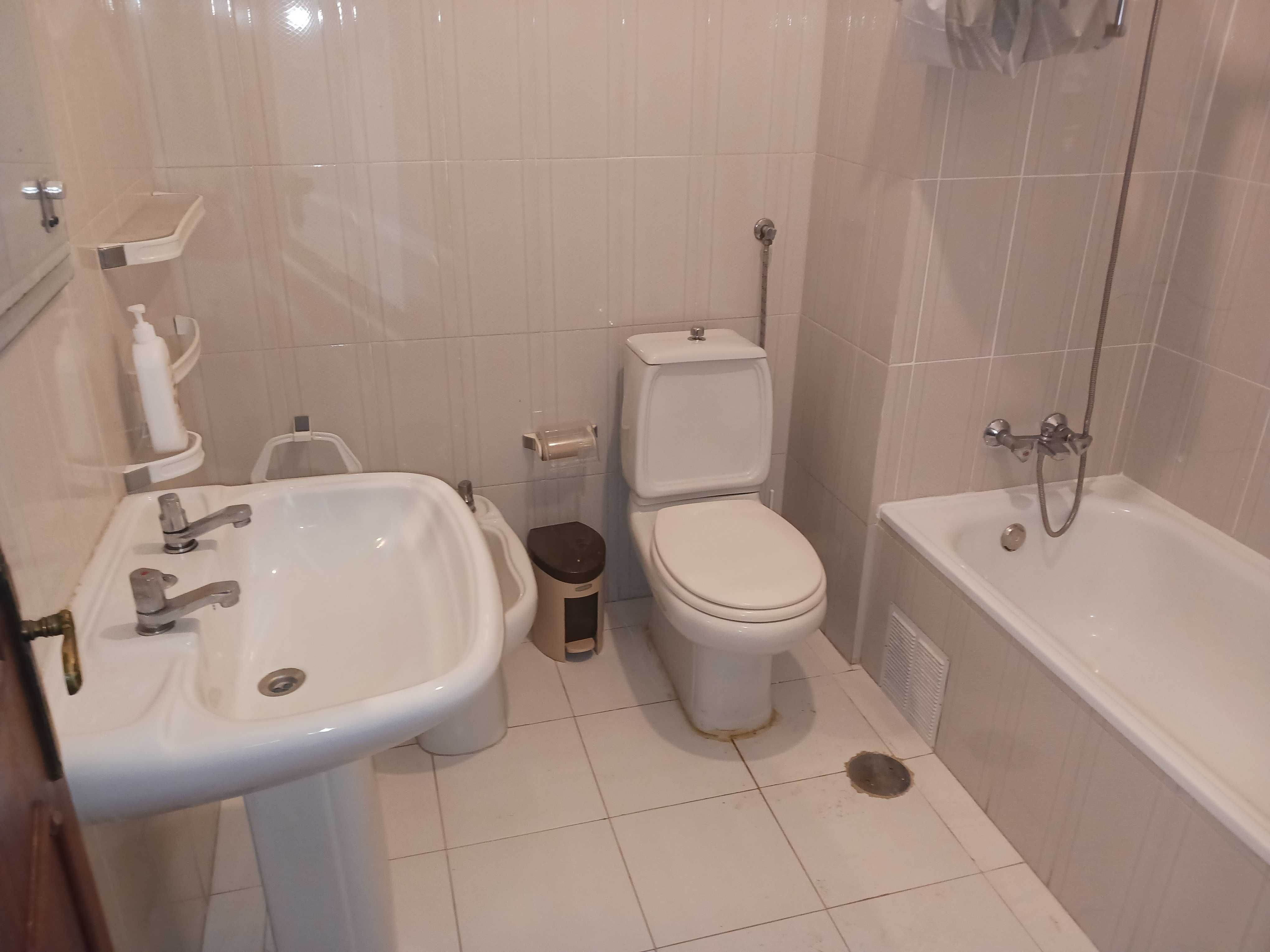 Arrenda-se apartamento T2 bem localizado