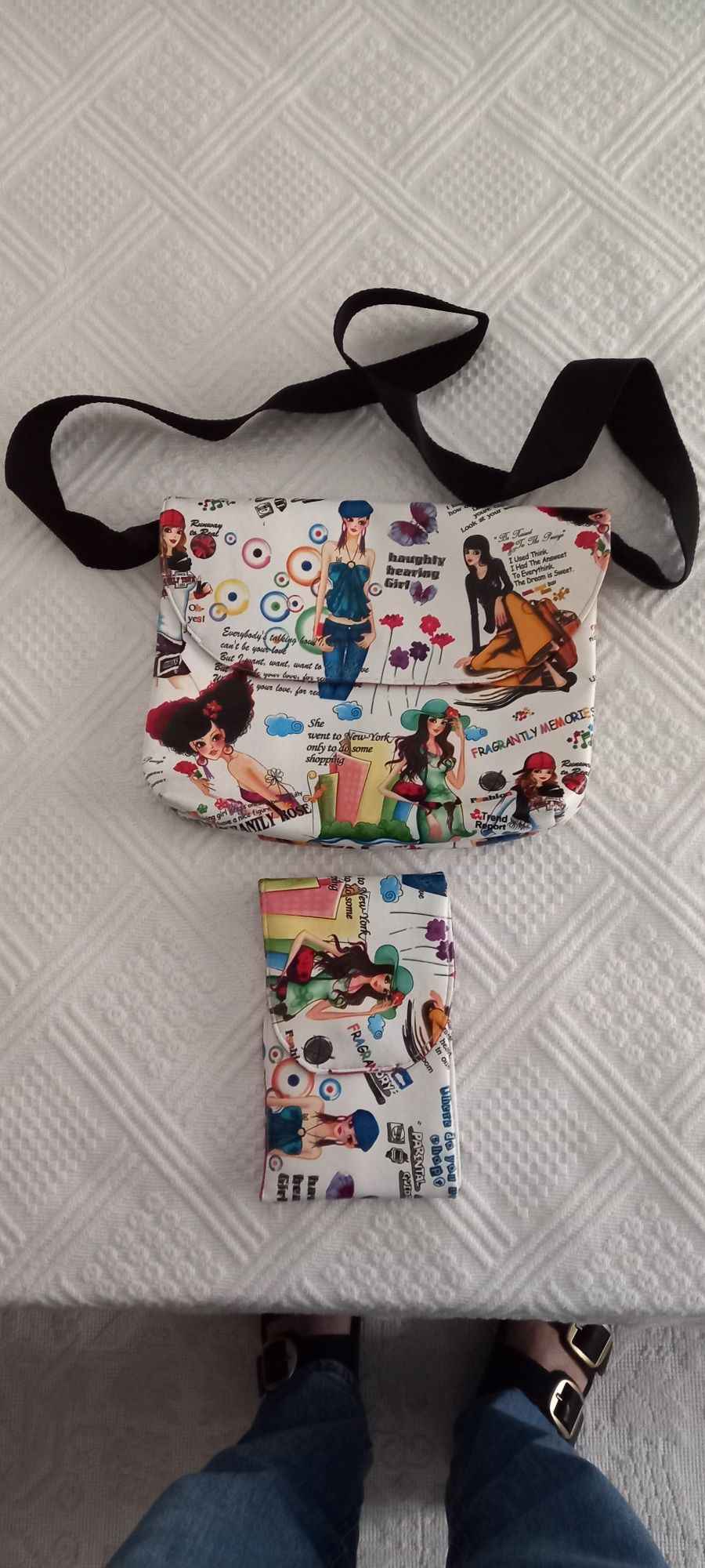 Mala e bolsa para telefone