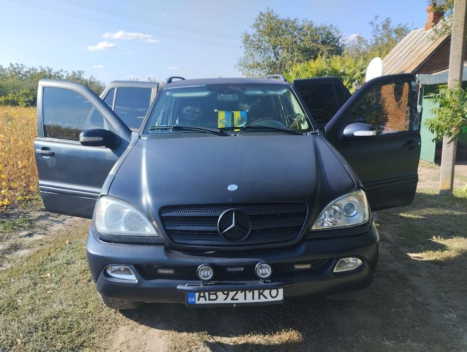 Продам Мерседес ml270