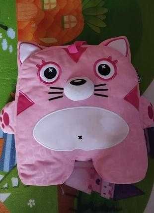 Мякі іграшки на вибір