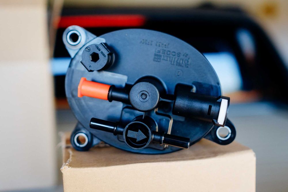 Filtro de combustível Genuíno Land Rover Freelander 2 - LR001313