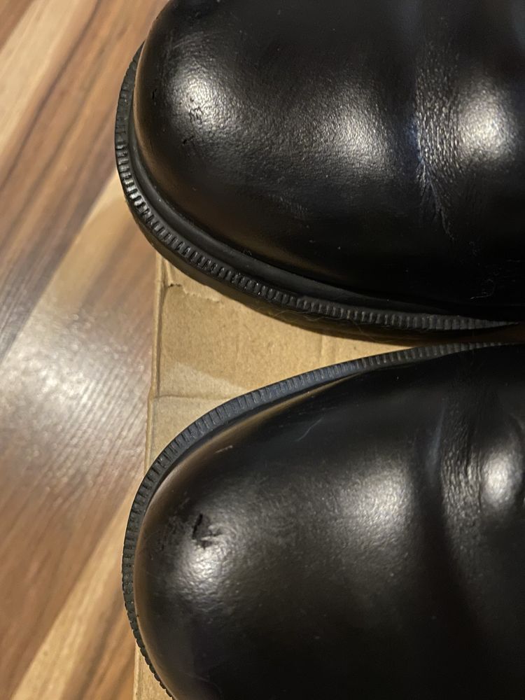 Buty Botki czarne skórzane oryginalne Dr Martens 39/40 Wkładka 26