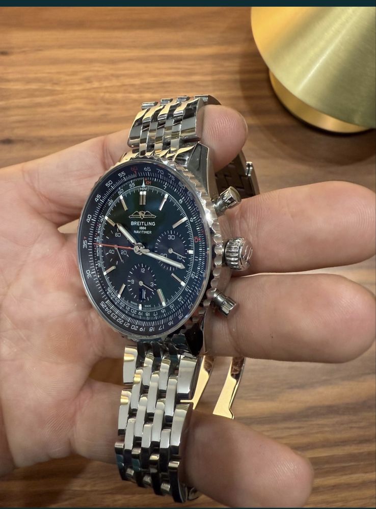 Breitling NaviTimer