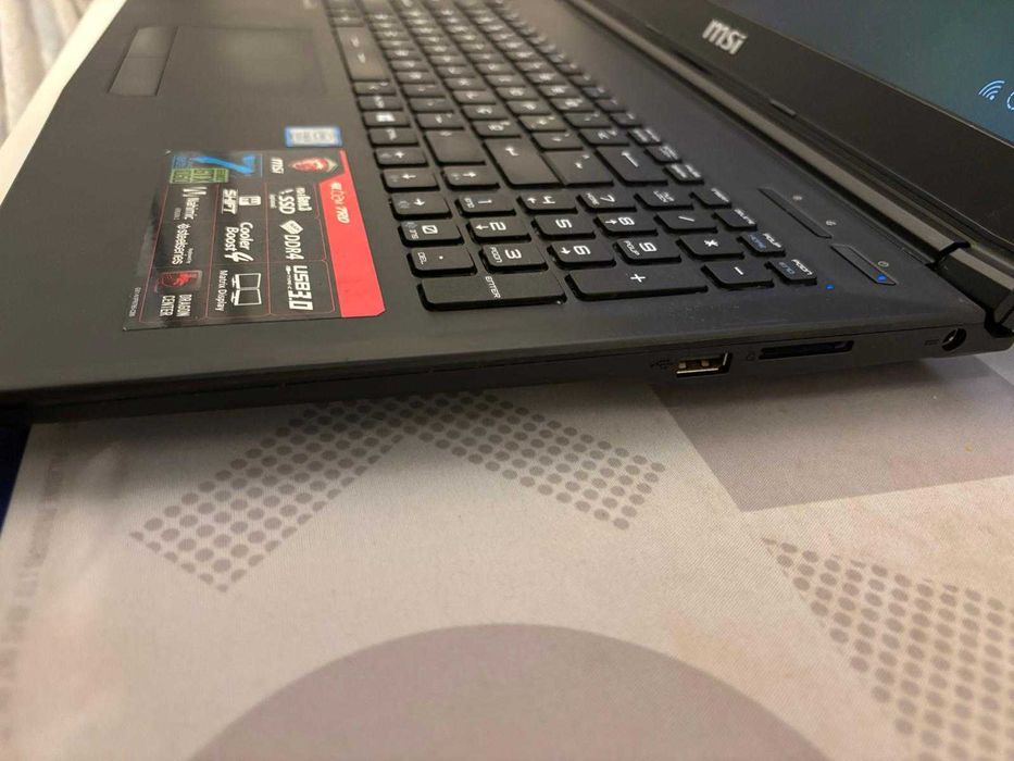 Portátil MSI Gaming I5 - GTX 1050