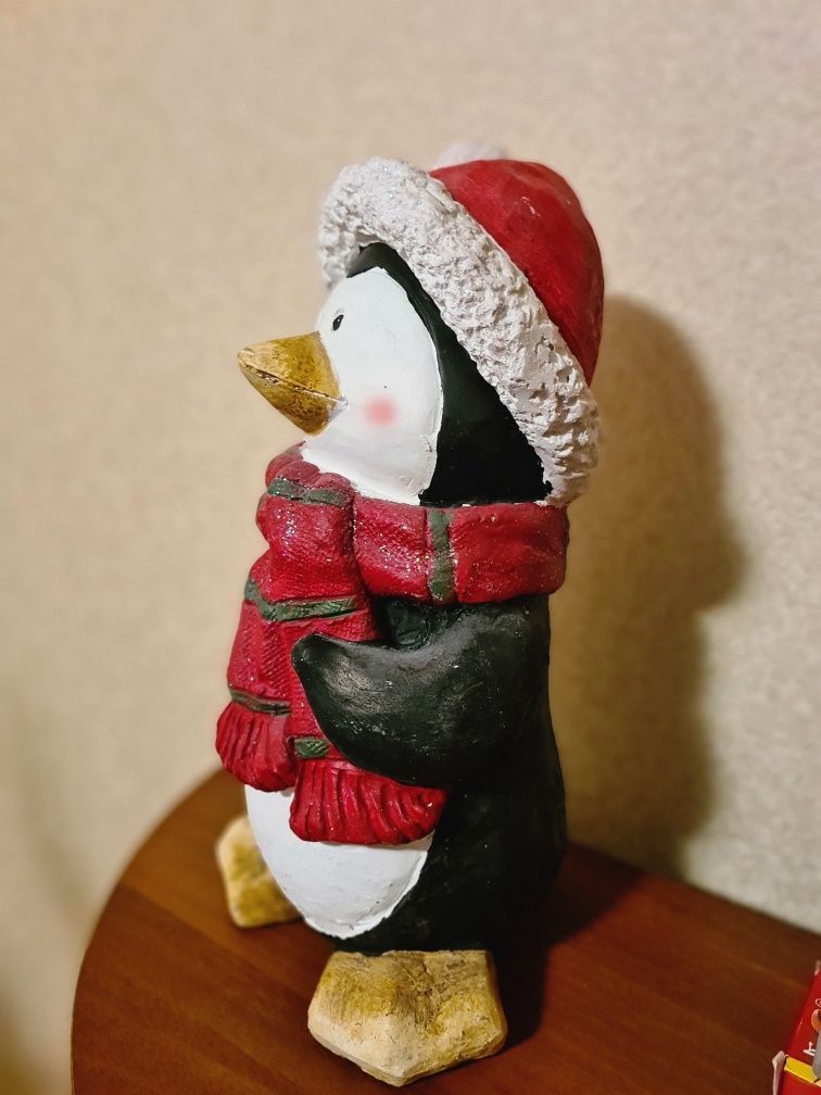 Керамічна фігура новорічний пінгвін / Статуэтка Новогодний пингвин