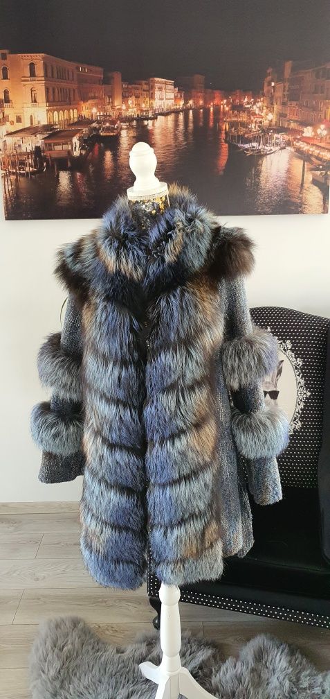 Płaszcz płaszczyk lis z lisa naturalne rozmiar m L 38 40