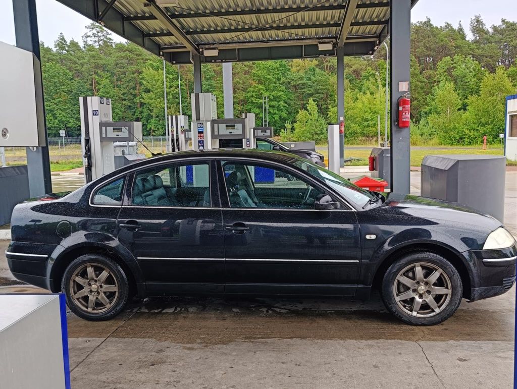 Volkswagen Passat B5 FL 1.8T z gazem bogata opcja