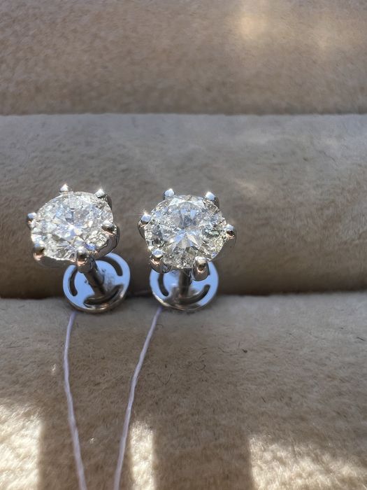 Золотые гвоздики с бриллиантами#пусети з діамантами#сережки діамантові