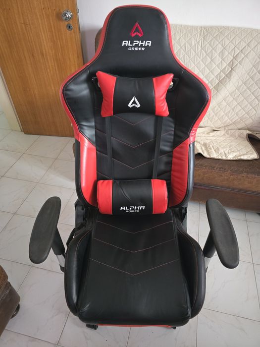 Cadeira Gaming Alpha Gamer Zeta Preta/Vermelha