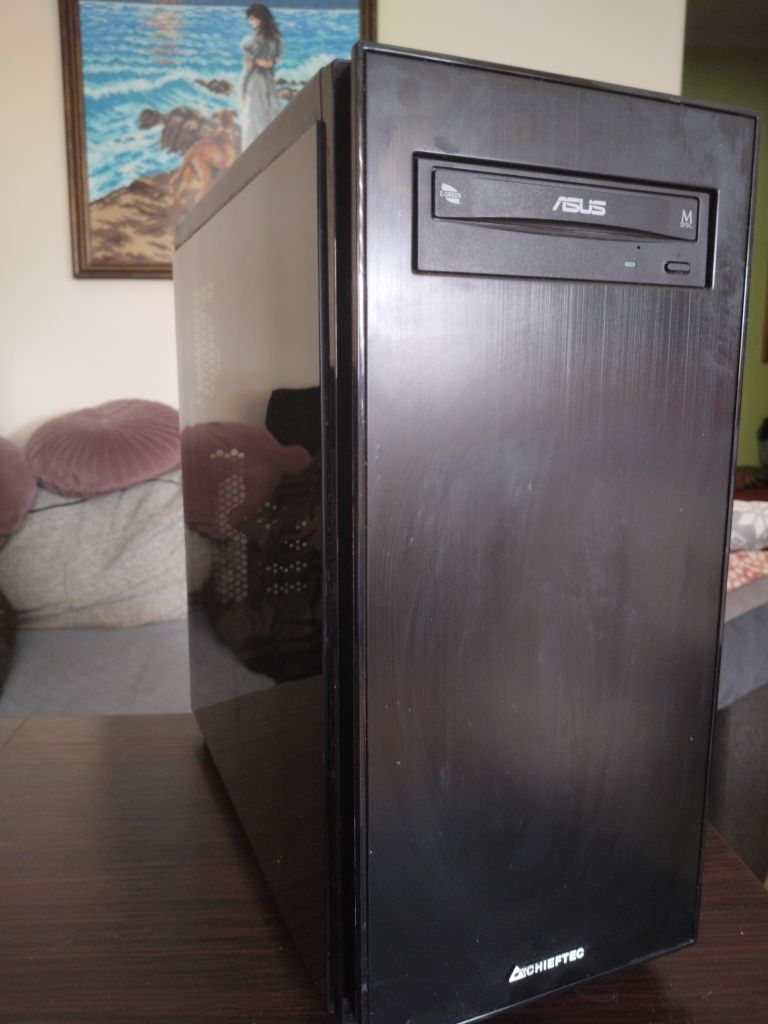 Komputer Gamingowy i7 / GeForce 3060 RTX / 32gb RAM / SSD / Windows