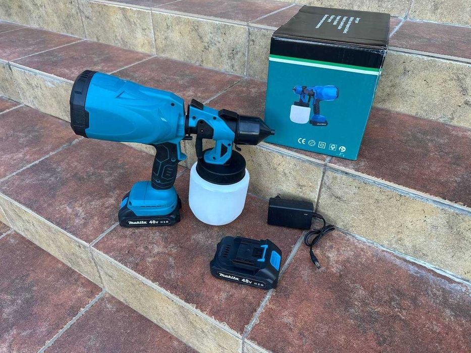 Аккумуляторный краскопульт Makita 48v 2 аккумулятора. Фарбопульт