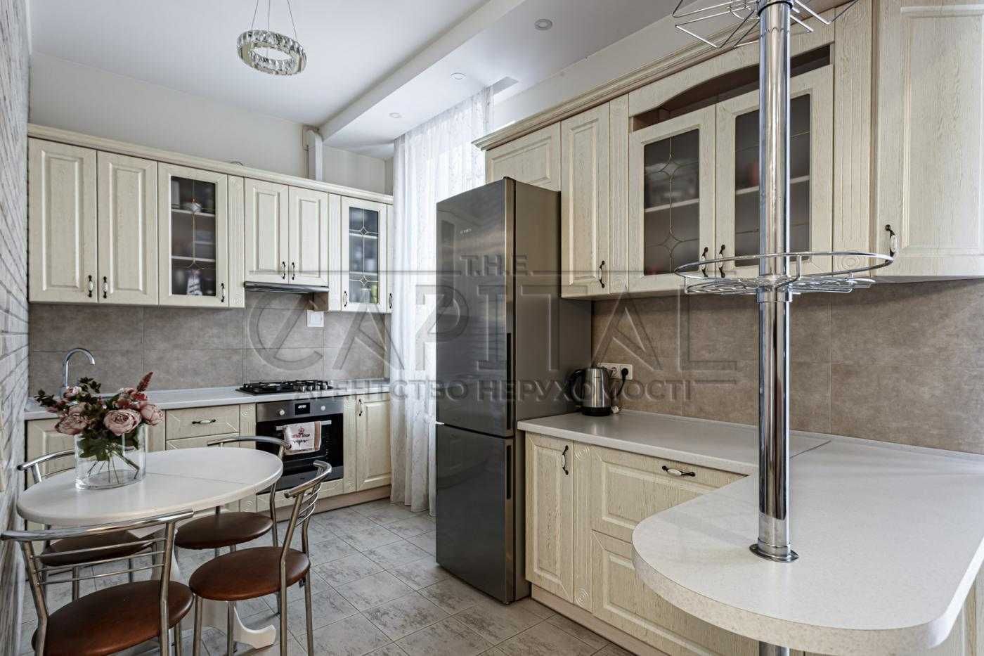 Продаж 3к квартири 62м2, вул. Раєвського Миколи, Печерський район