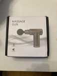 Pistolet do masażu massage gun masaż masażer fizjo