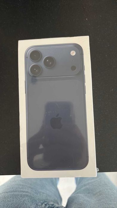 iPhone 17 Pro Max 2 TB Deep Blue Novo