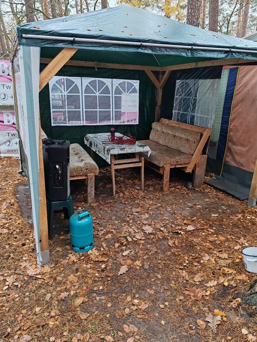 Sprzedam przyczepę kemping nad jeziorem