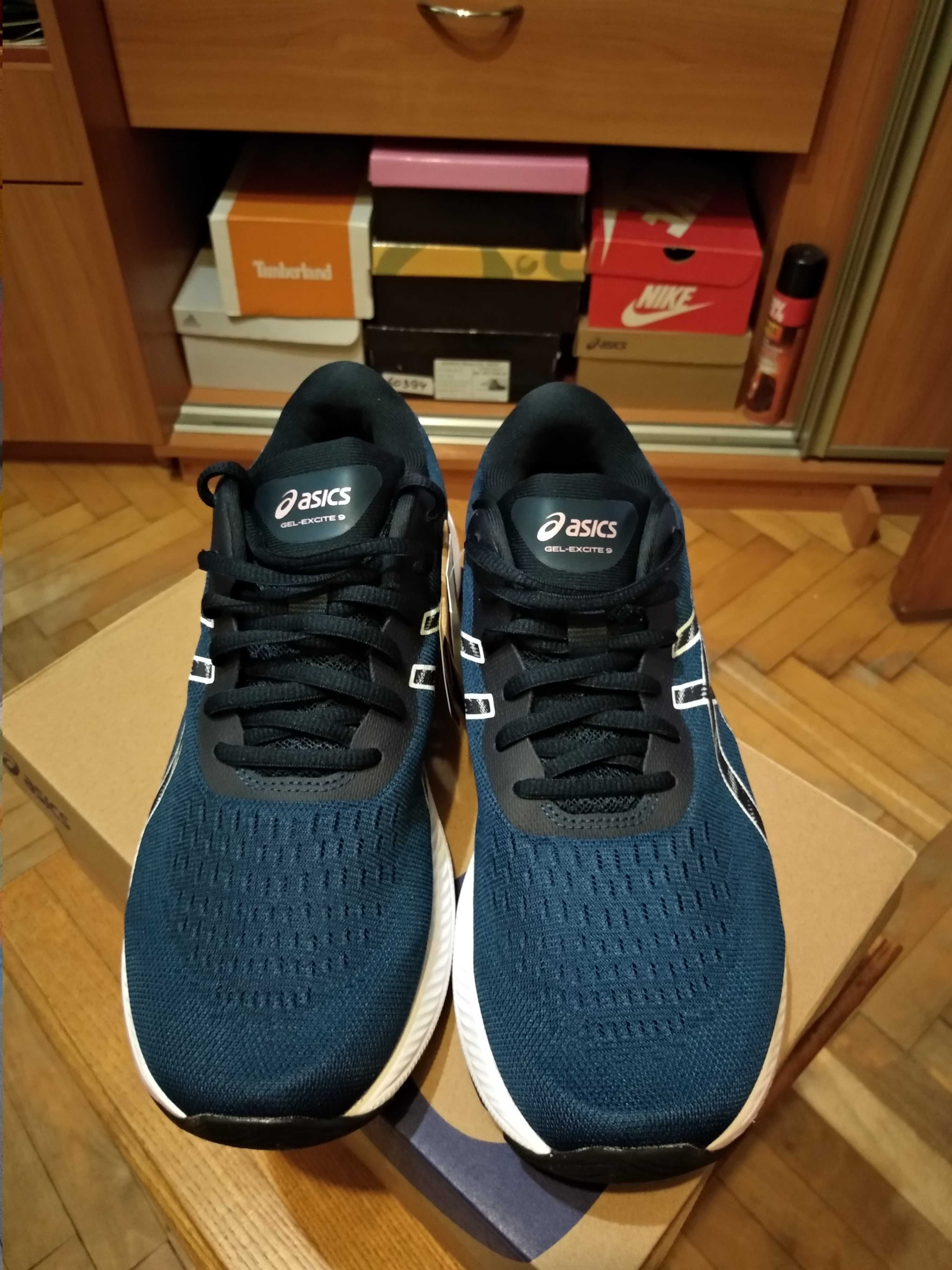 Женские Кроссовки  Asics GEL-EXCITE 9