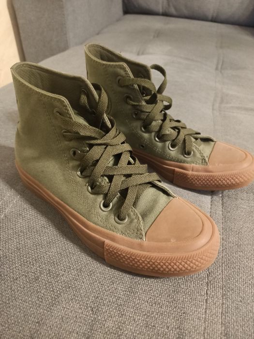 Sprzedam buty Converse.