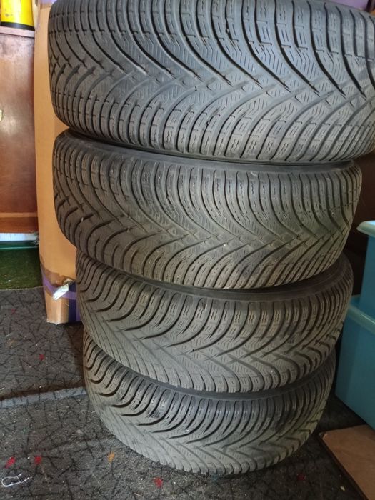 Koła zimowe 5x114,3 4szt KLEBER 205/55/16 Corolla 2017