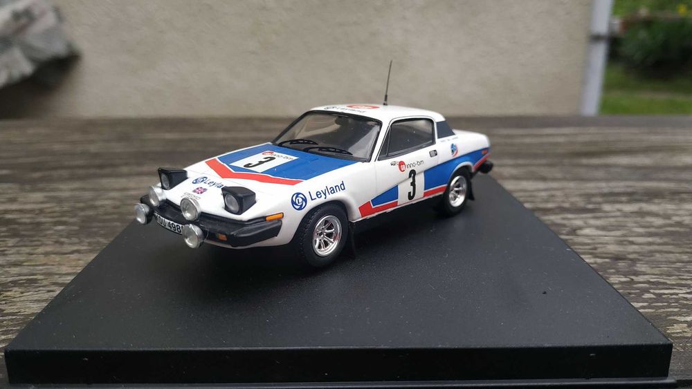 Triumph TR7 Winner Boucles  (Trofeu) 1/43 1:43
