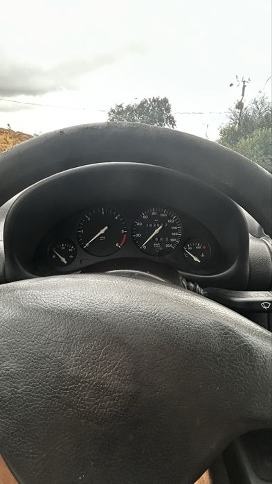 Opel Corsa 1.5 Isuzu 1999