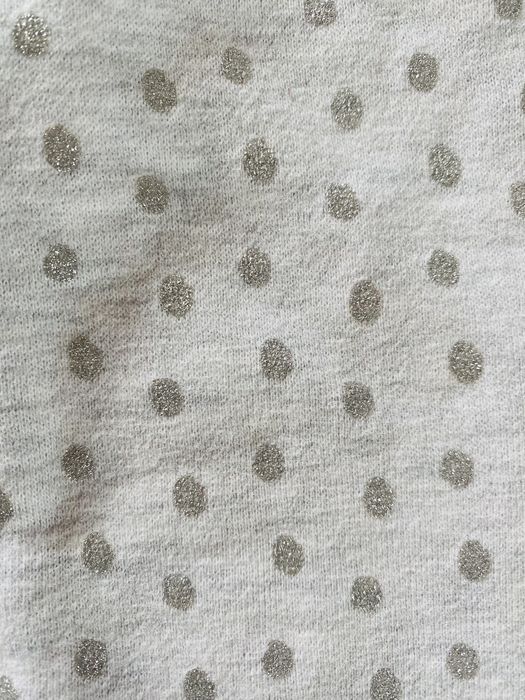 Bluza ciepła ocieplana kotek kropli błyszczące guziki przy dekolcie