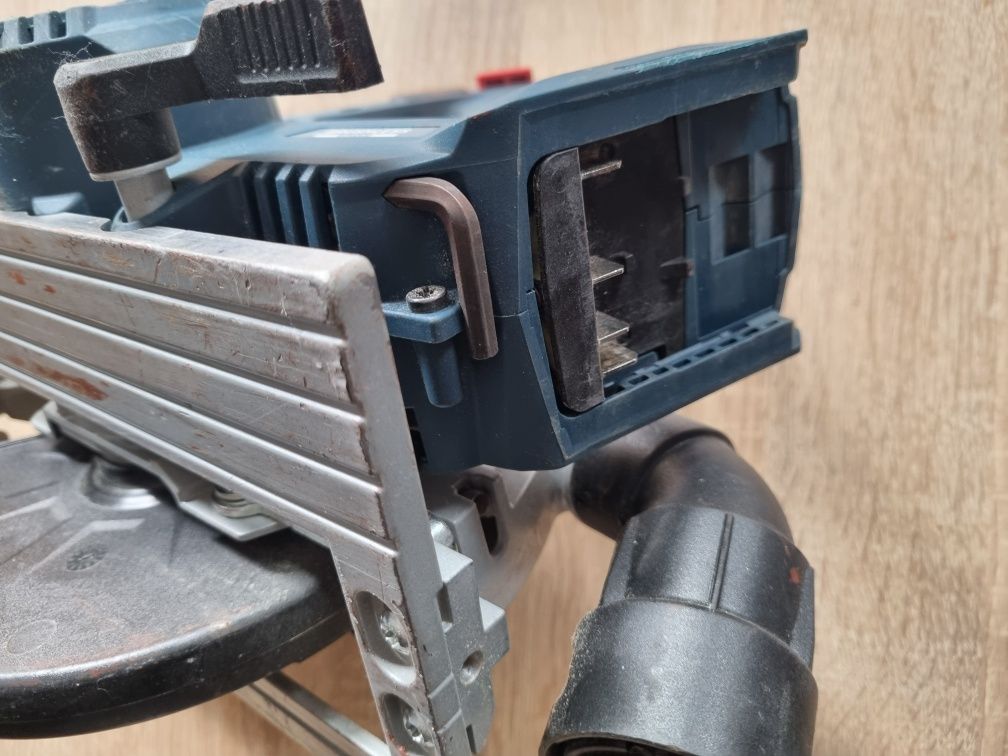 Pilarka tarczowa Bosch GSK 18V-572