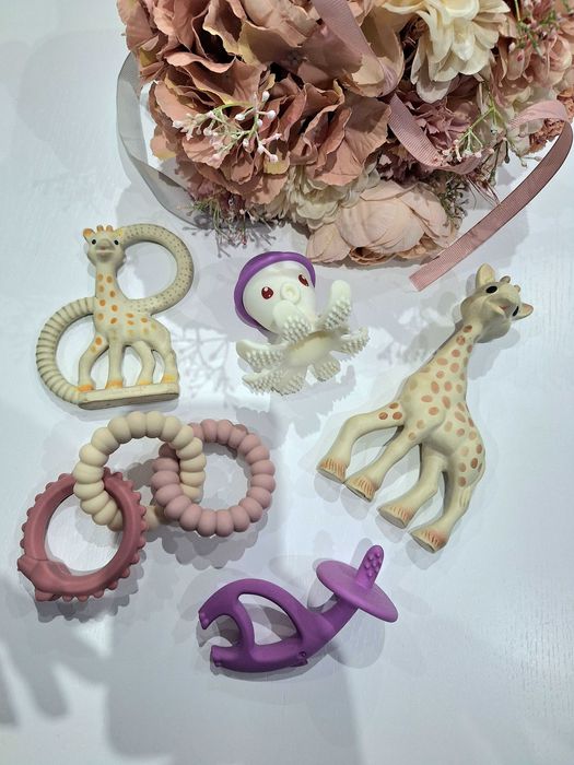 Mombella Gryzak zabawka ośmiornica z wypustkami