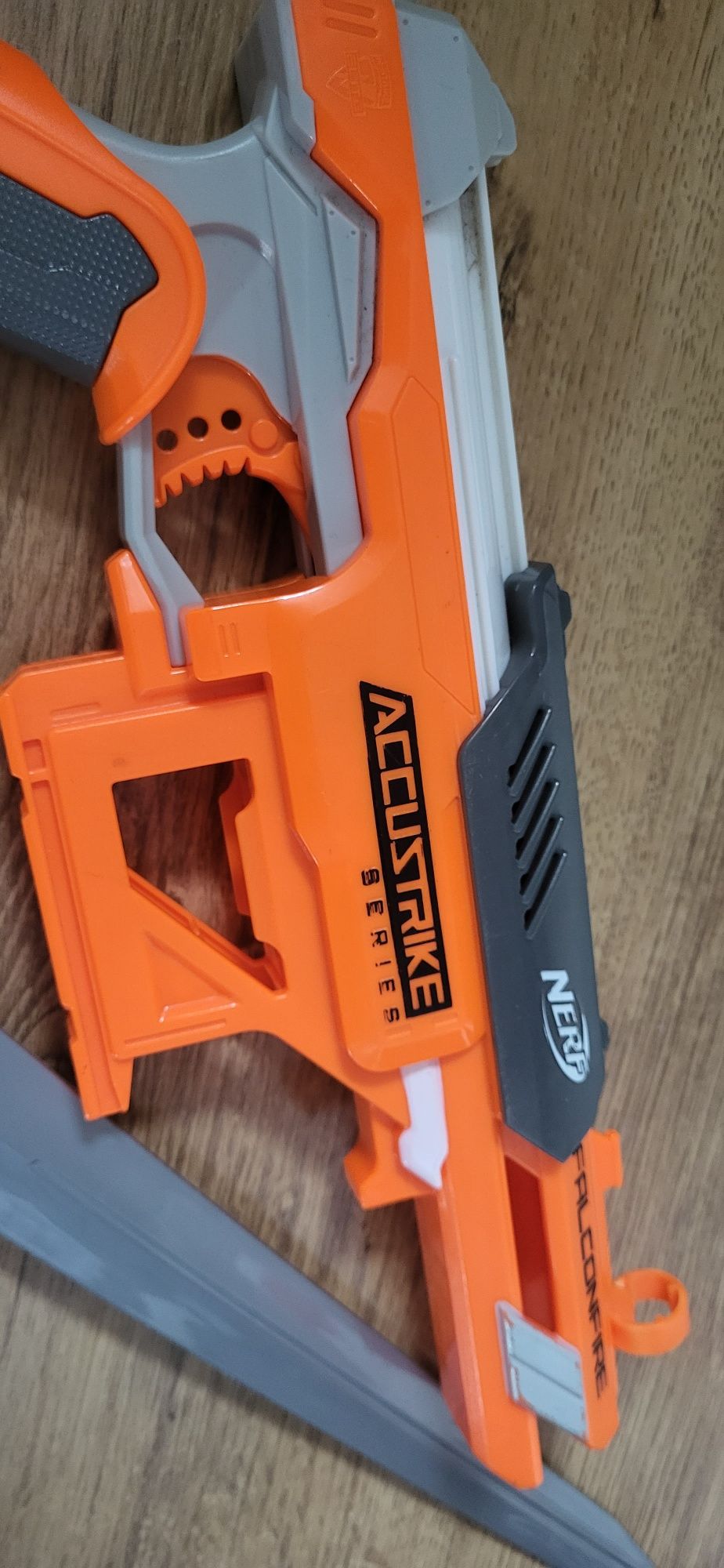 Pistolet NERF + miecz