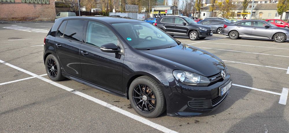 Volkswagen Golf 1.6 TDI (Гольф 1.6 Дизель)