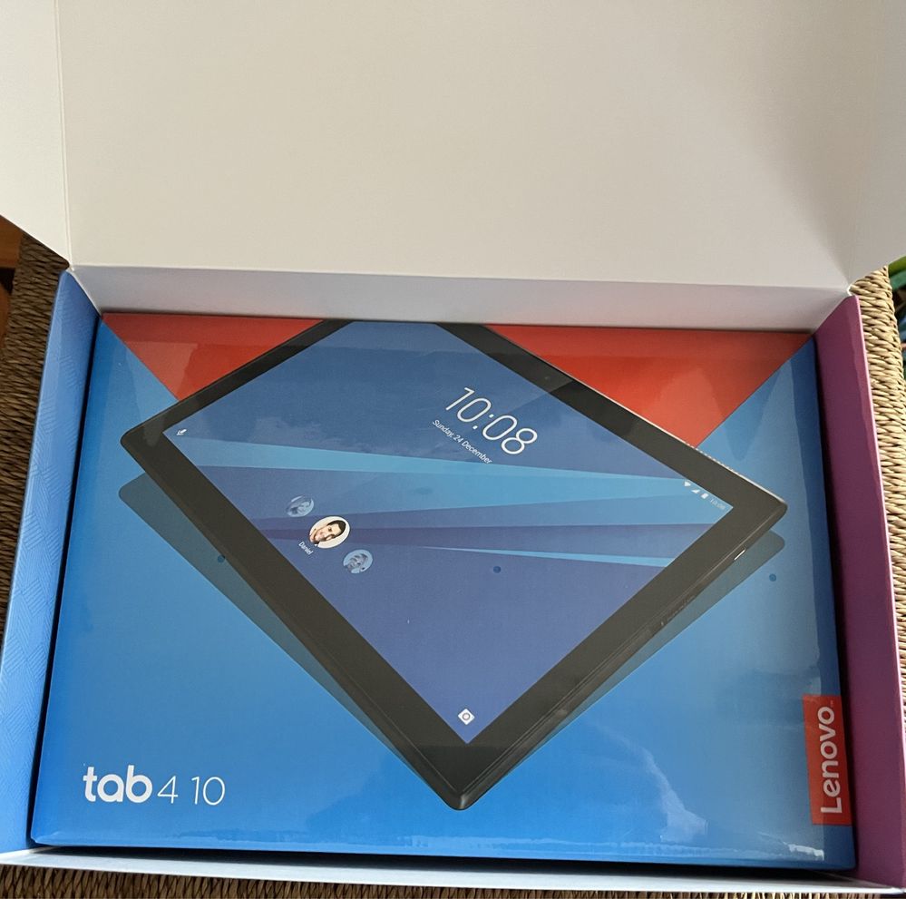 Tablet Lenovo. tab4 10.1 +extras [NOVO]