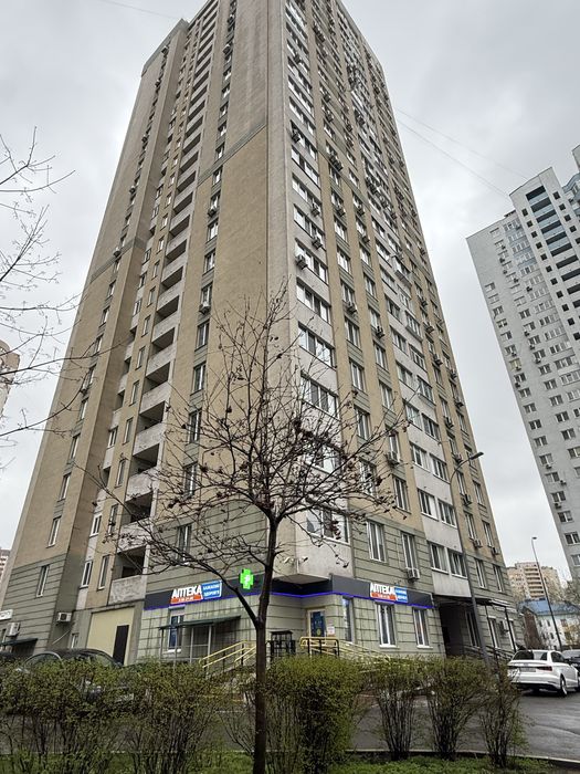 Здам квартиру 3 кім. вул. Урлівська б.23а( ліфти працюють 24/7)