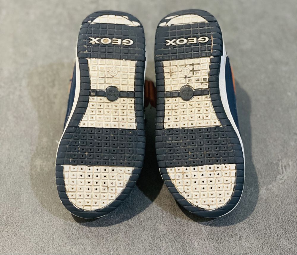 Хайтопы ботинки кроссовки утеплённые  Geox Ecco 27-28