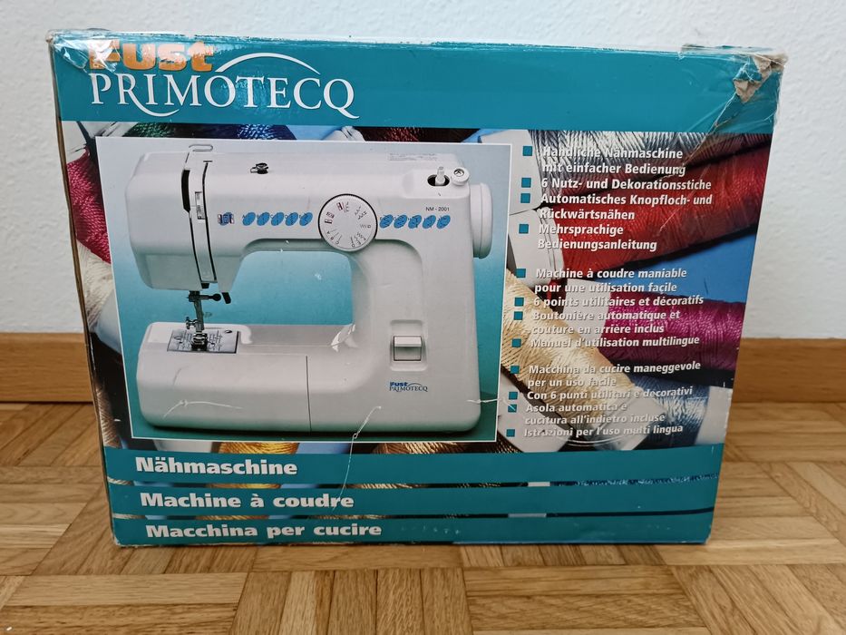 Швейна машинка Fust Novomatic NM2001q