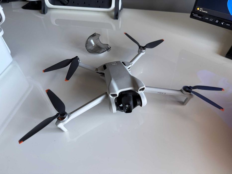DJI Mini 3 + Fly More Combo NOVO