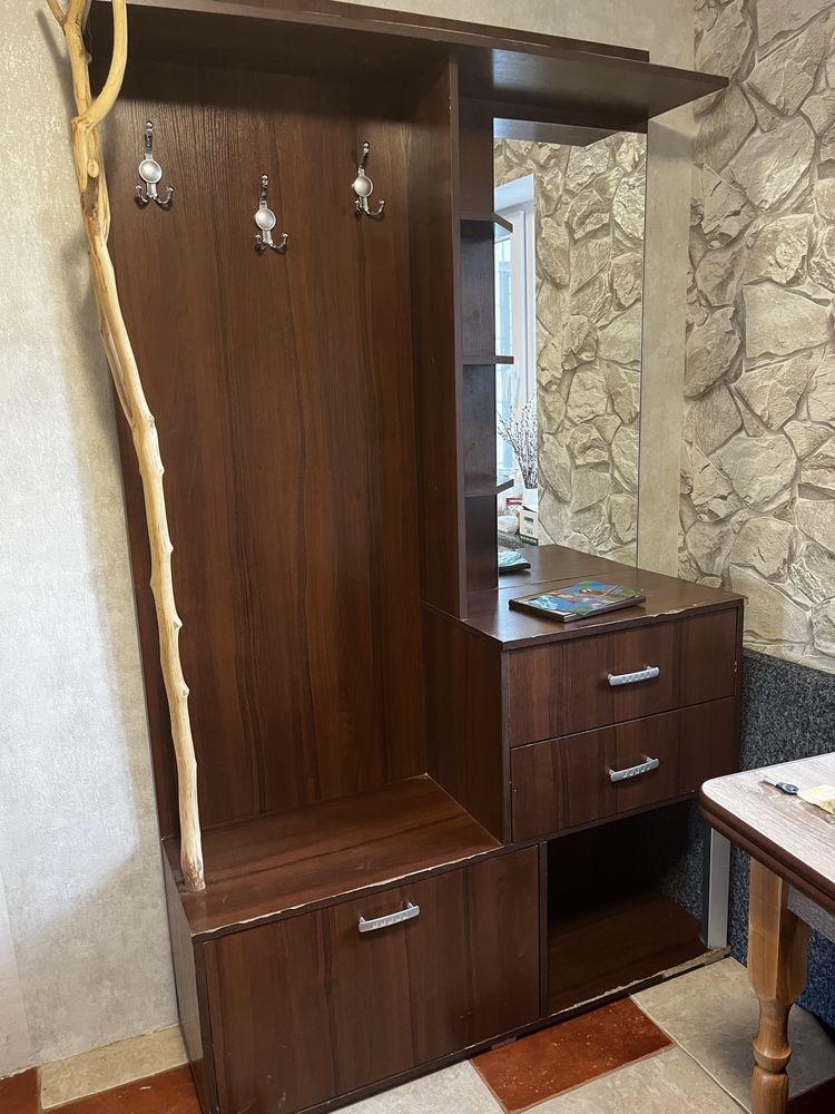 Продам прихожа б/у