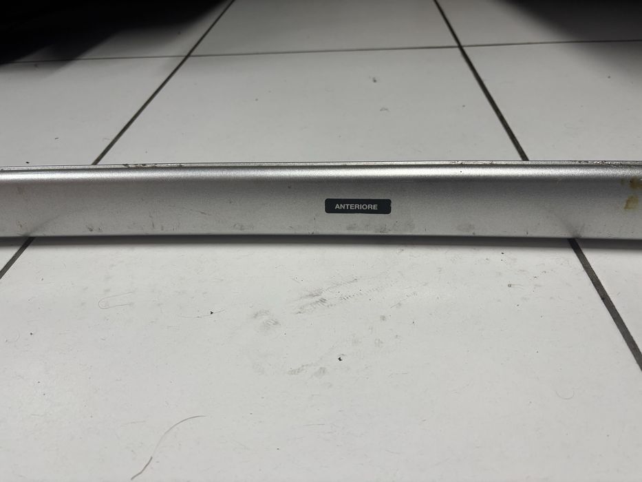 Barras de tejadilho originais ‘linea accessori’ Lancia Lybra