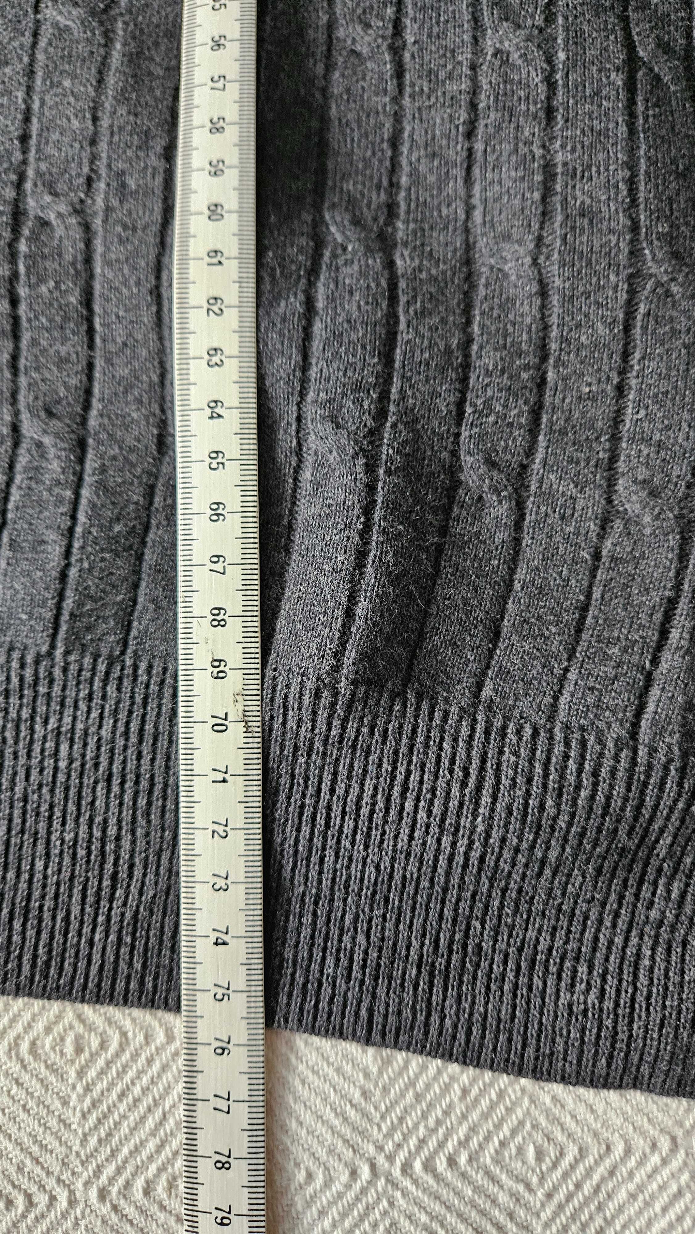 Sprzedam sweter marki Carry